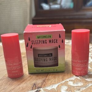 Glow Recipe Guava Vitamin C Serum Set - with Hatch Beauty Mask.